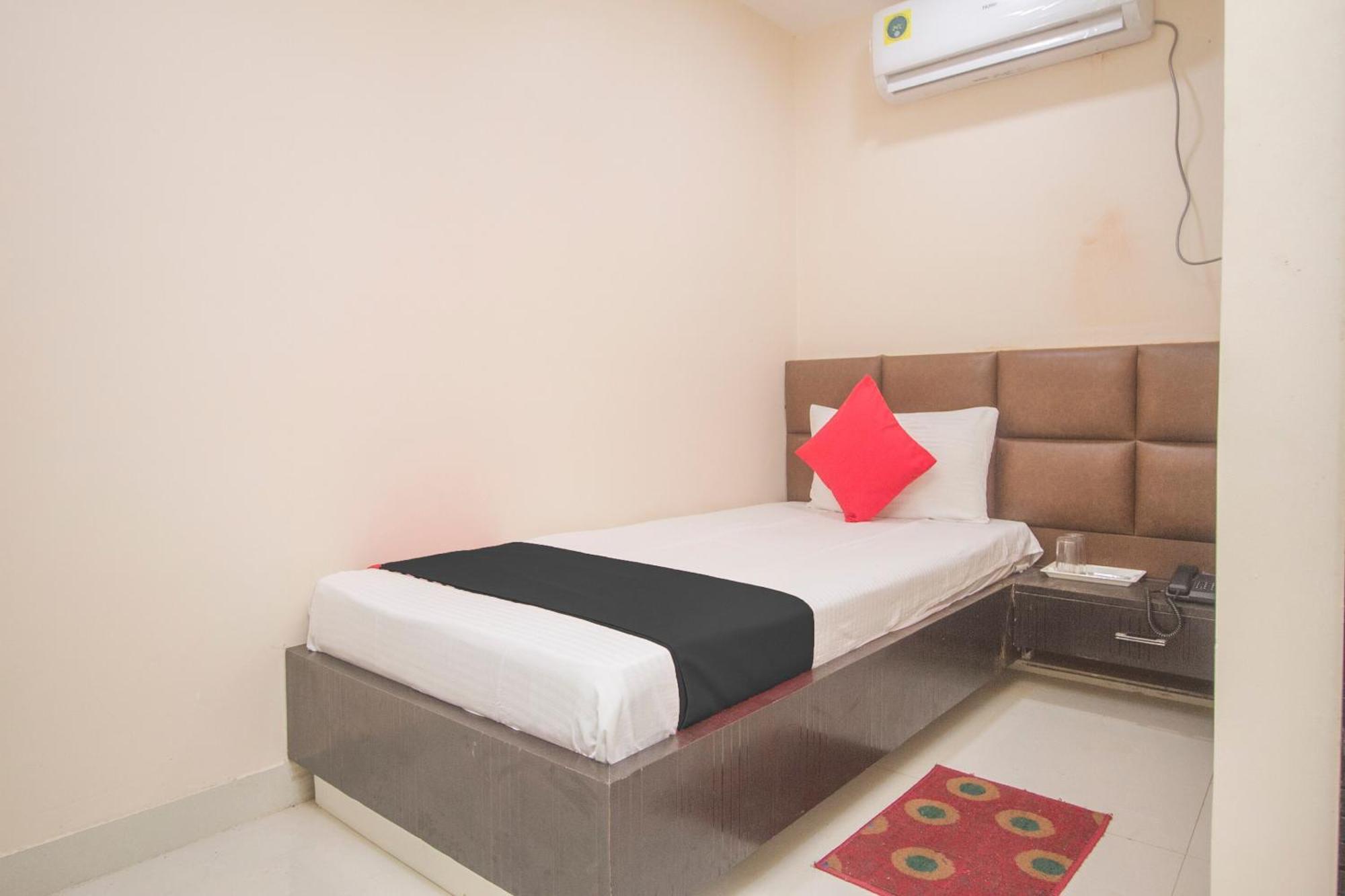 Capital O Stay In Koch Bihar Ngoại thất bức ảnh