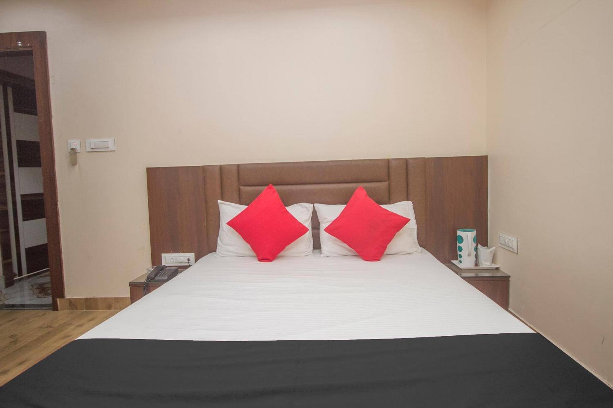 Capital O Stay In Koch Bihar Ngoại thất bức ảnh